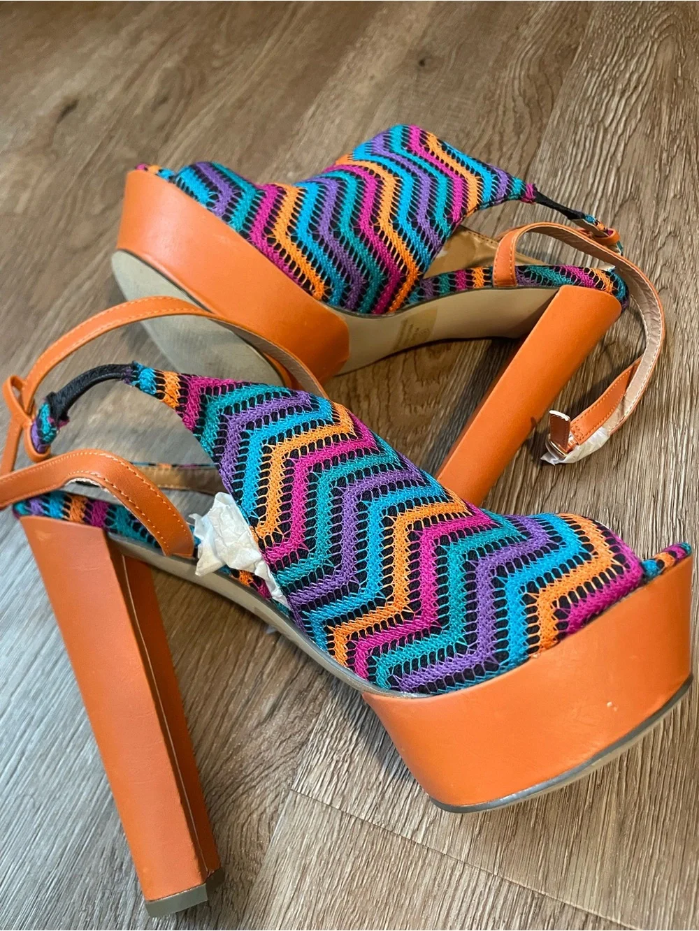 N/A bold multicolor
